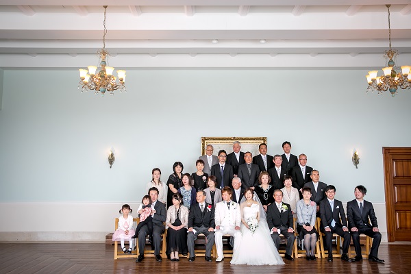 結婚式の服装 親 家族 親戚のこころえ 衣装編 結婚式場相談なら札幌コンシェル